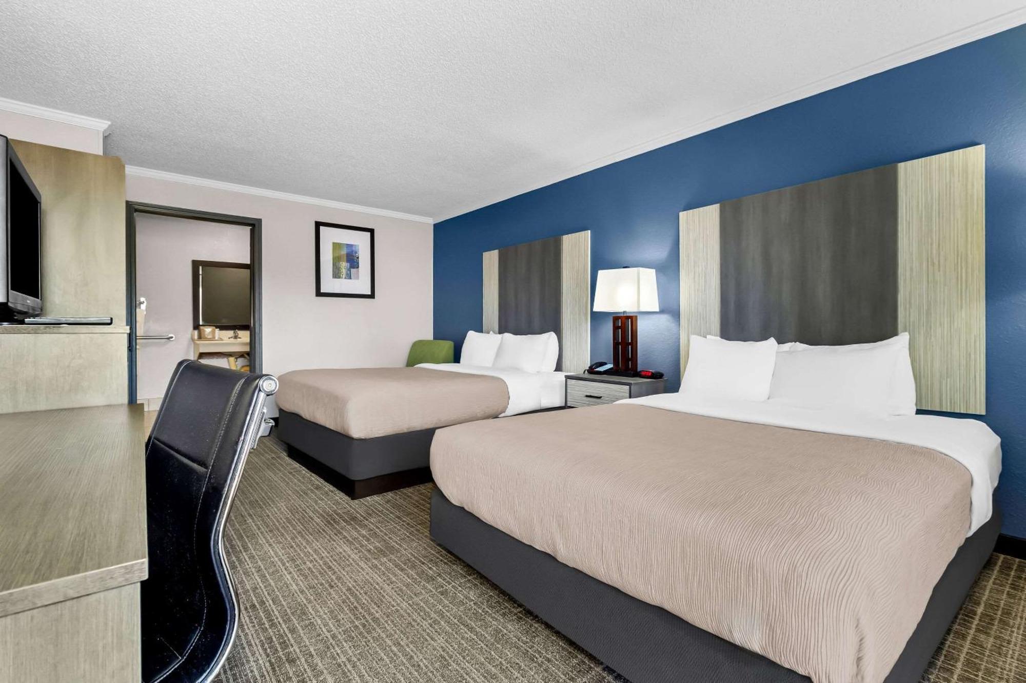Quality Inn & Suites Florence Civic Center Extérieur photo