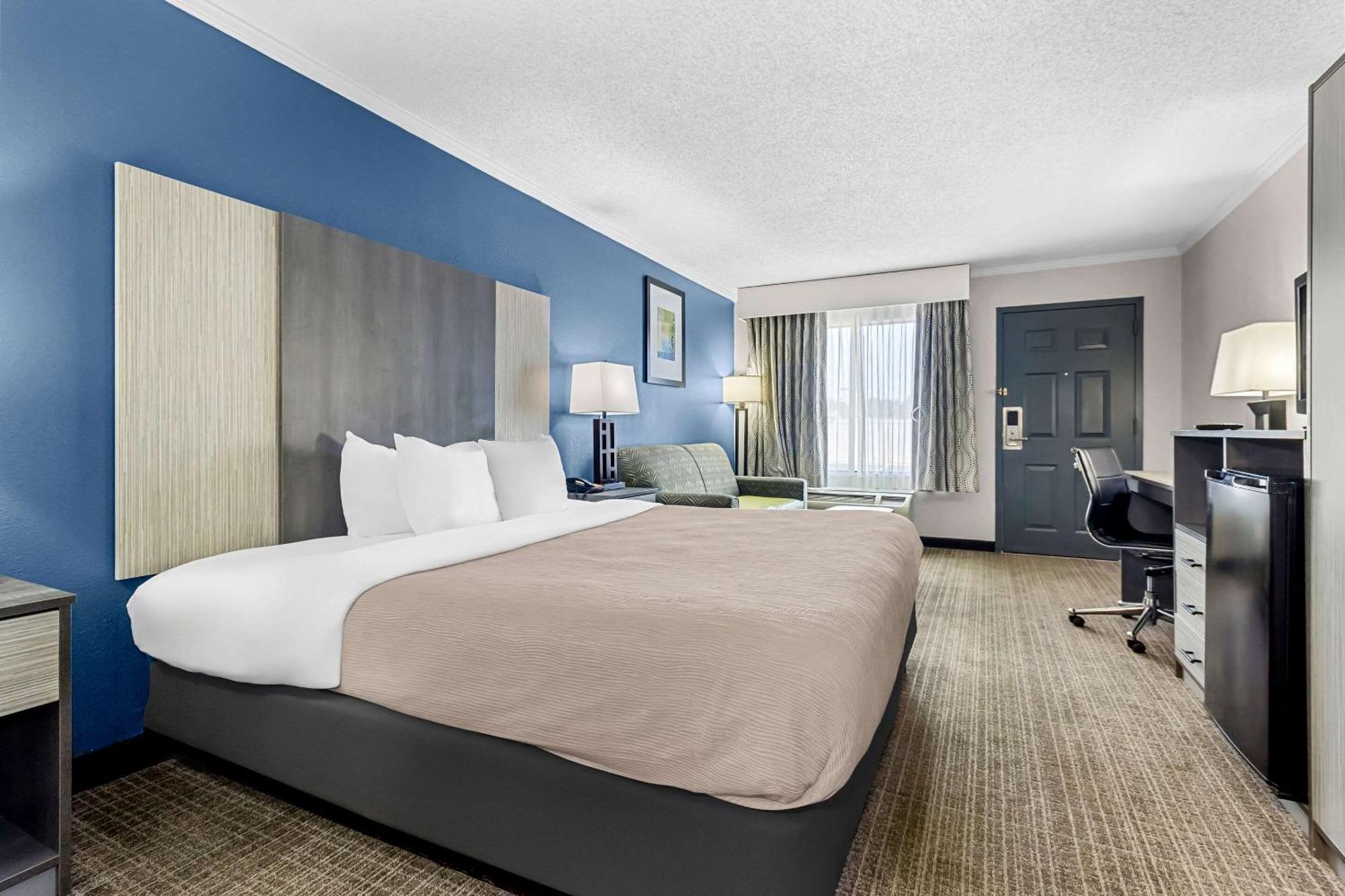 Quality Inn & Suites Florence Civic Center Extérieur photo