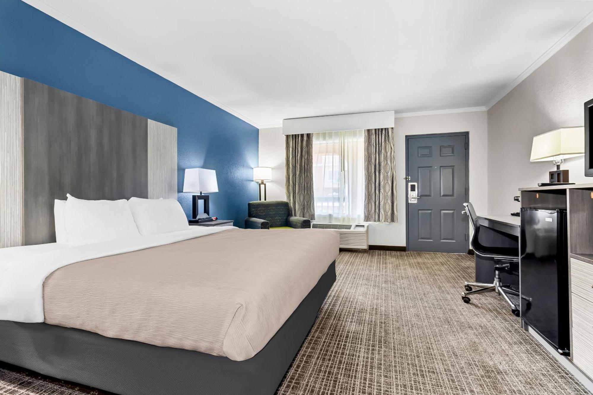 Quality Inn & Suites Florence Civic Center Extérieur photo