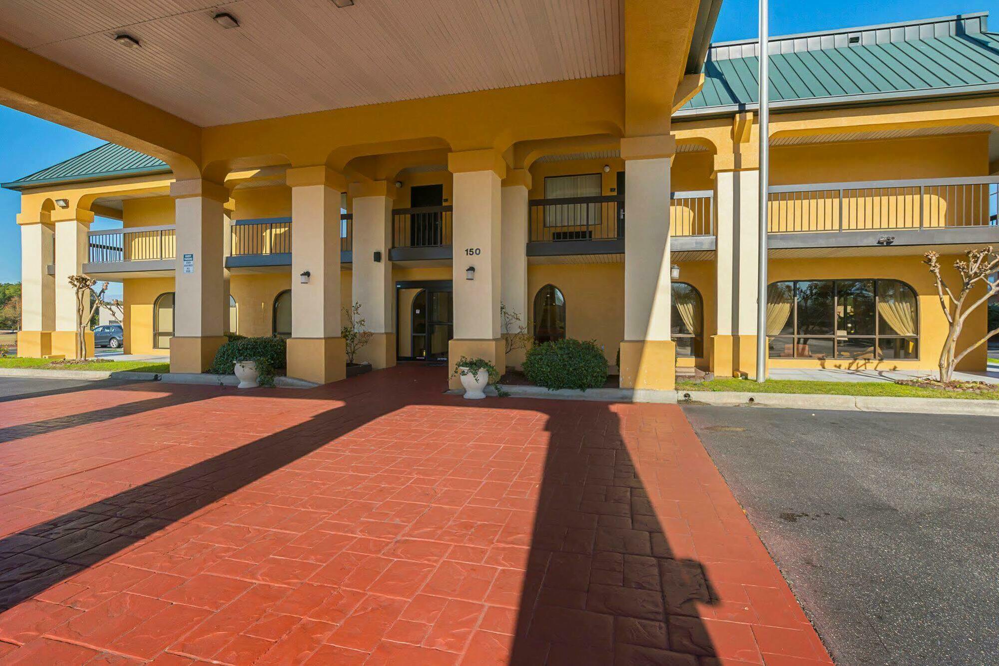 Quality Inn & Suites Florence Civic Center Extérieur photo